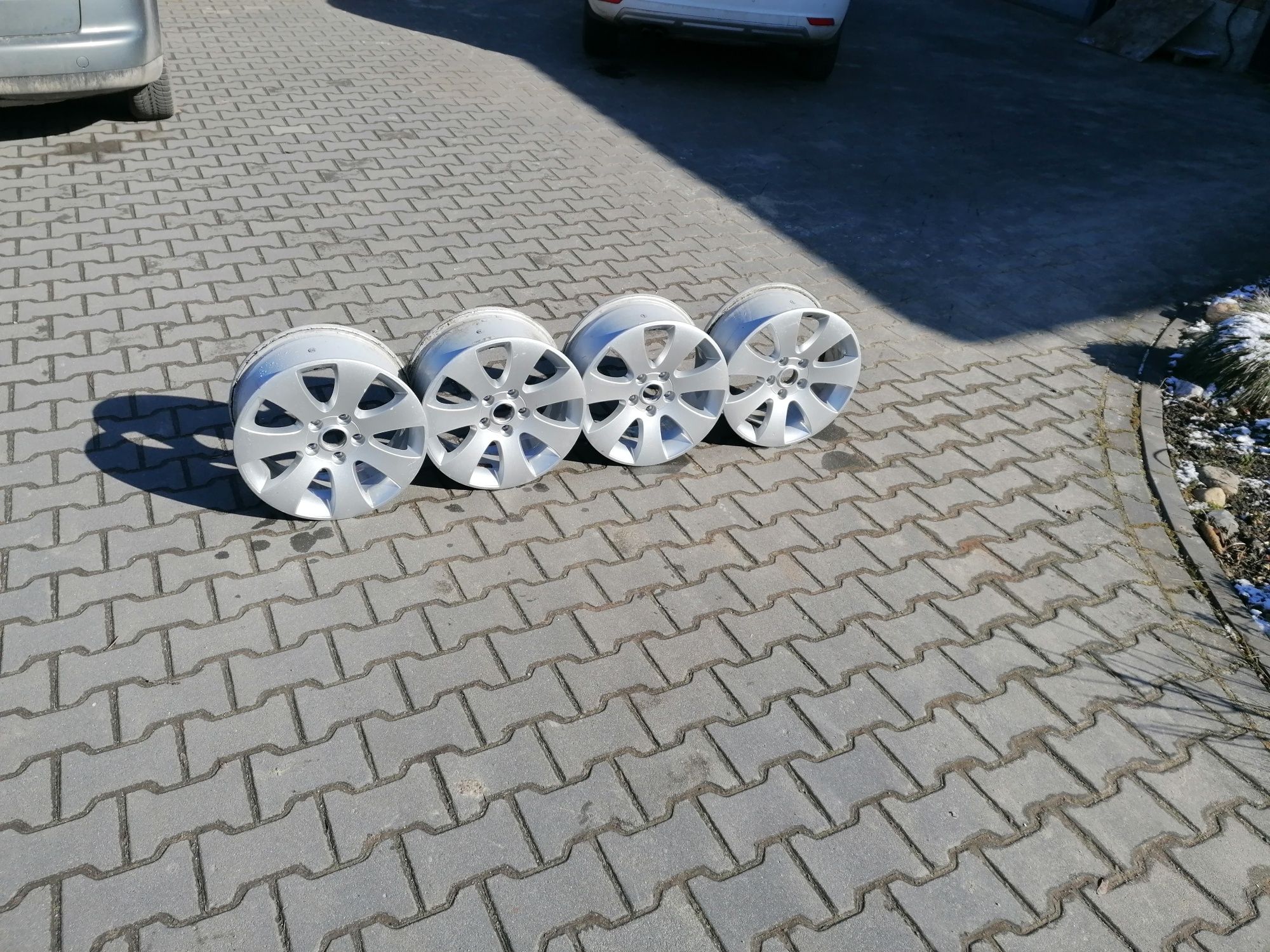 Oryginalne felgi Skoda 16"