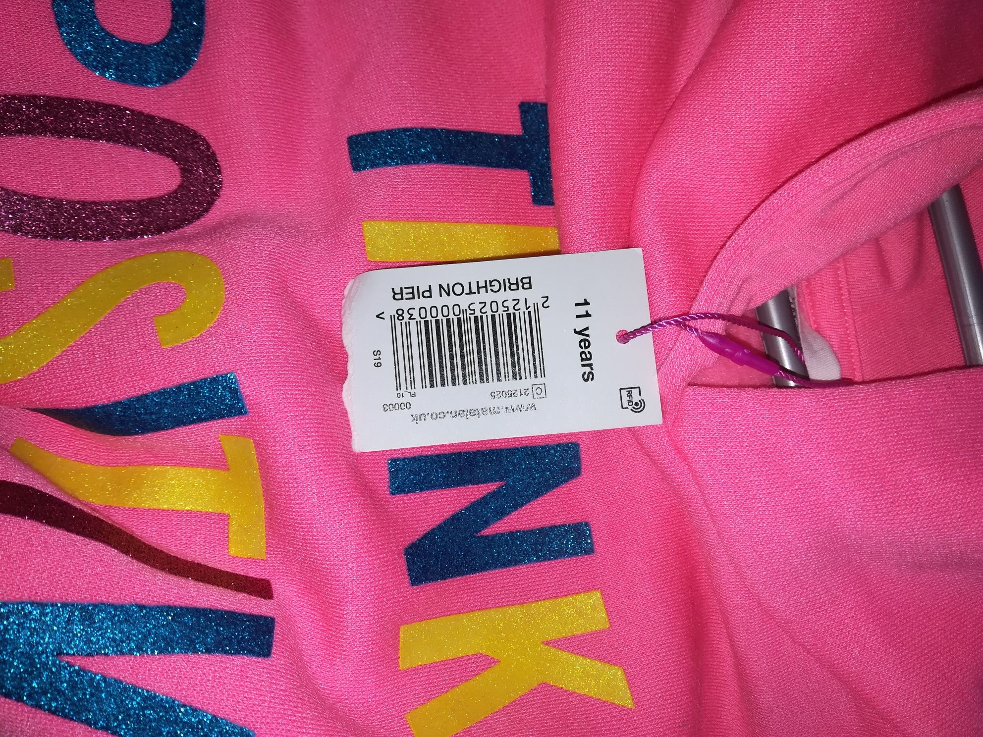 Nowa bluza z kapturem Candy 146