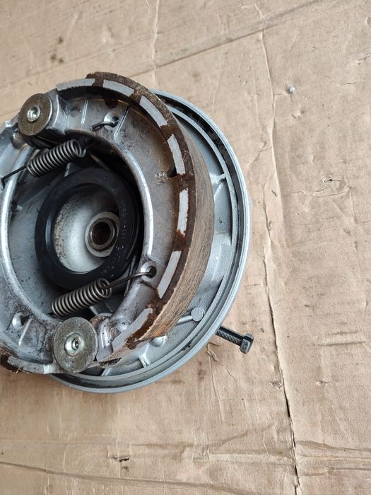 Опорник переднього колеса Иж Планета 5.