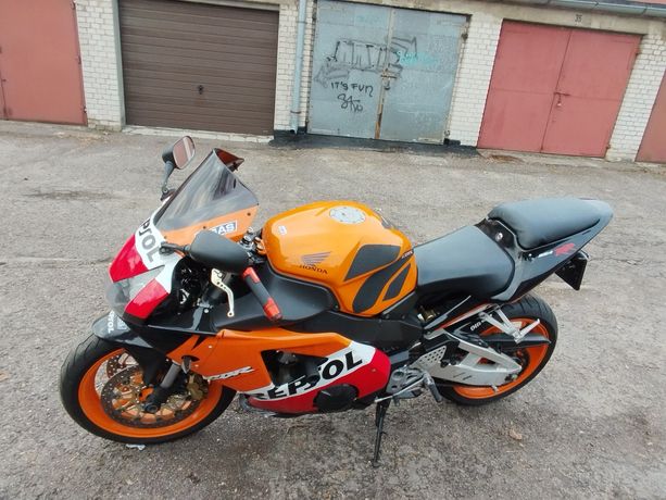 Honda CBR 954 Repsol 2002 r