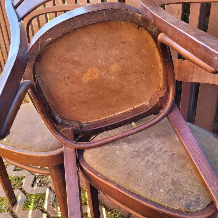 Stare 4  krzesla bukowe gięte, prl