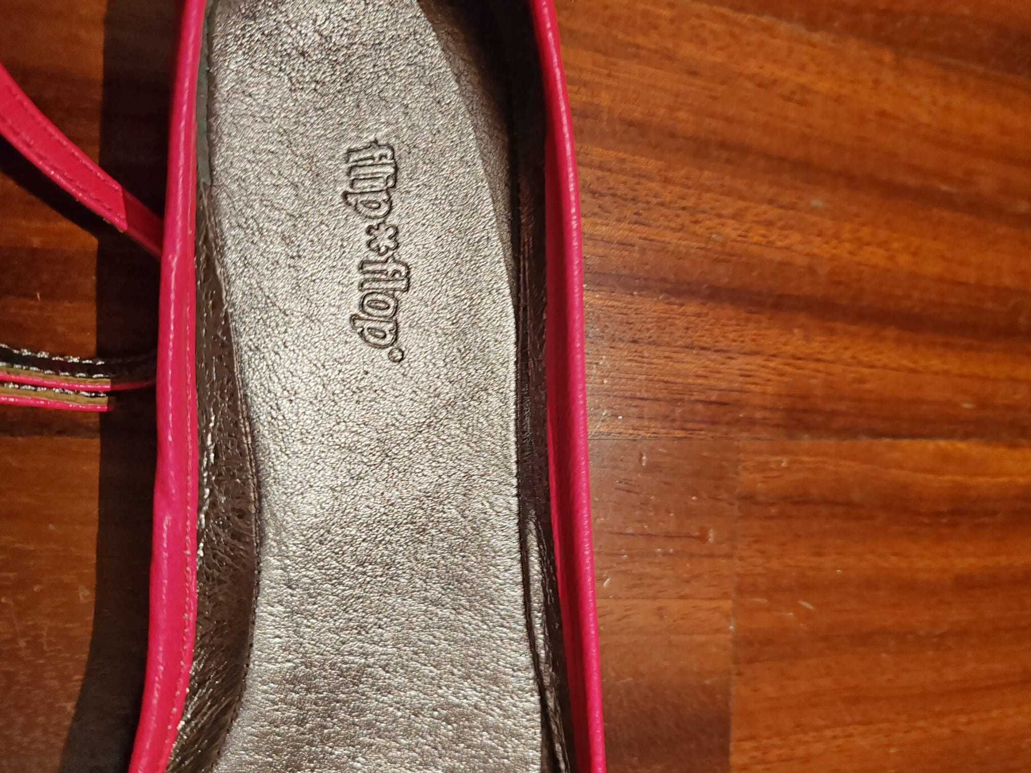 Sabrinas em pele da marca Flip*Flop. Sem uso.
