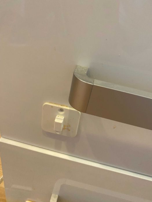 Szafki nocne - białe połysk