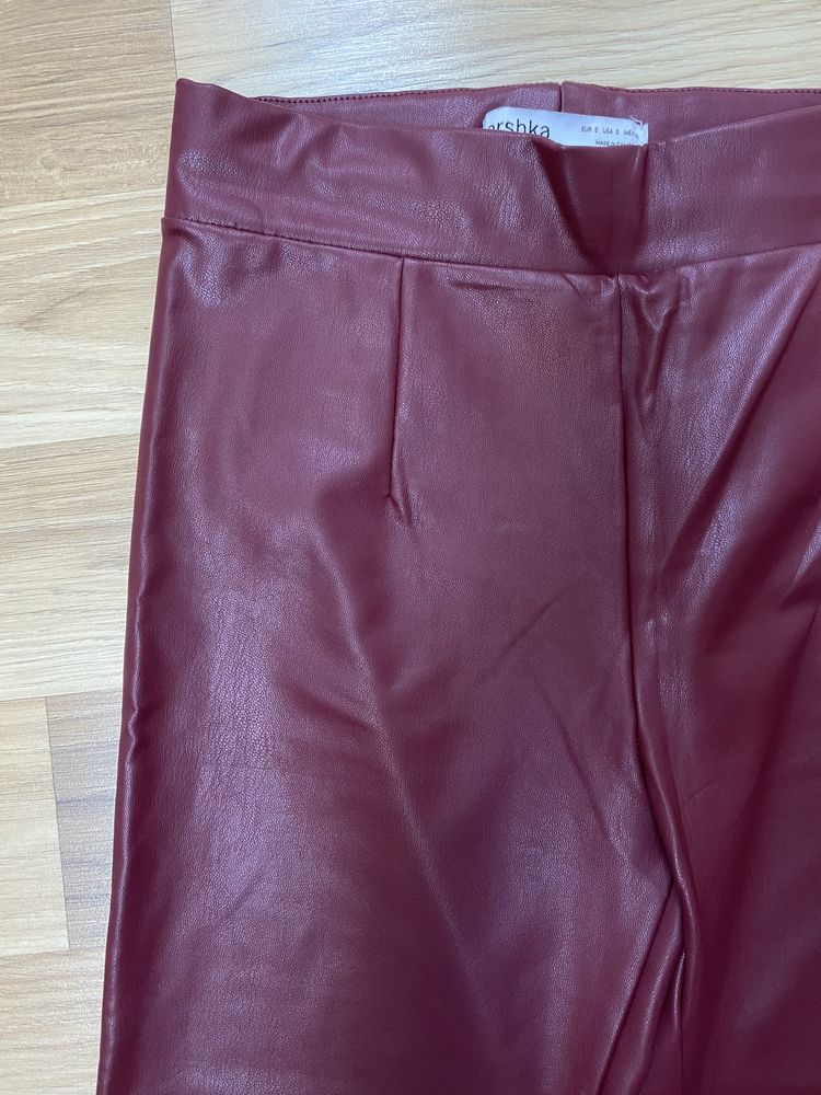 Legginsy S ekoskóra elastyczne bordo spodnie w pasie na gumce