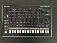 Roland TR8 Drum Machine Caixa de Ritmos