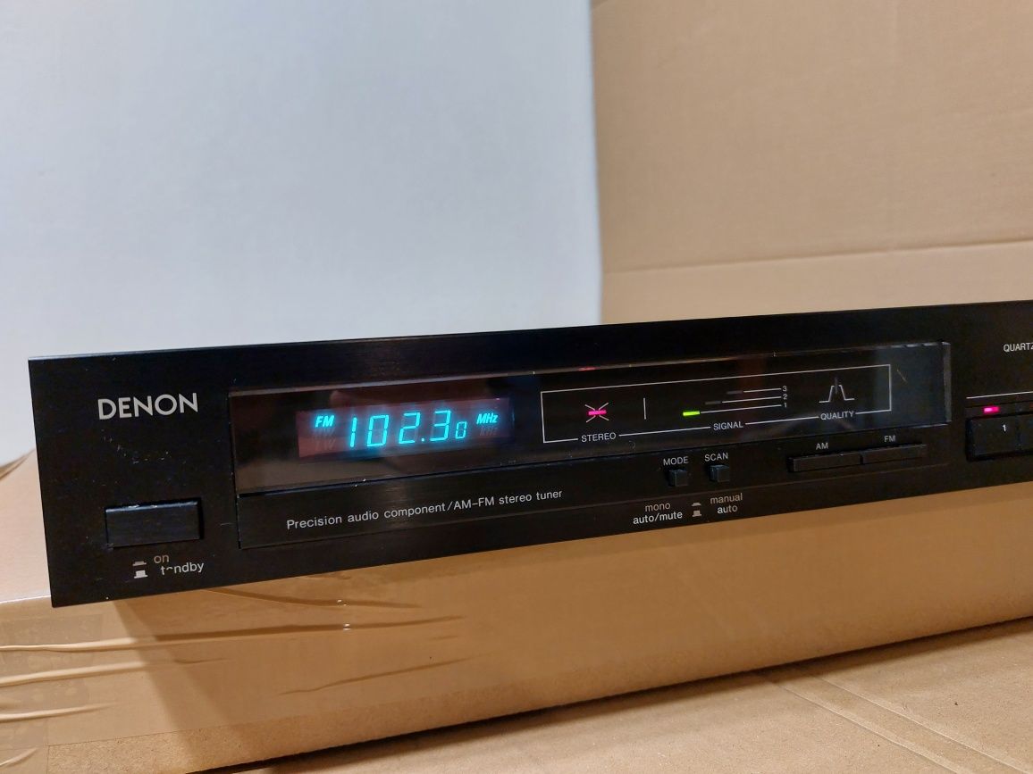 Tuner Denon  TU-747