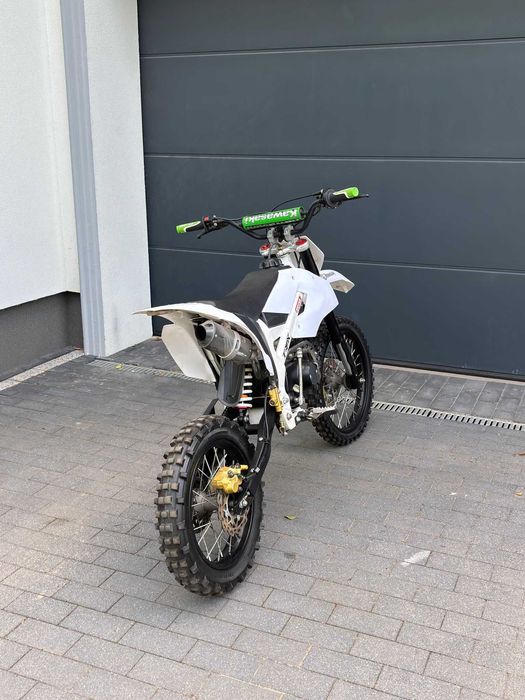 Motor Cross KXD 612 PRO