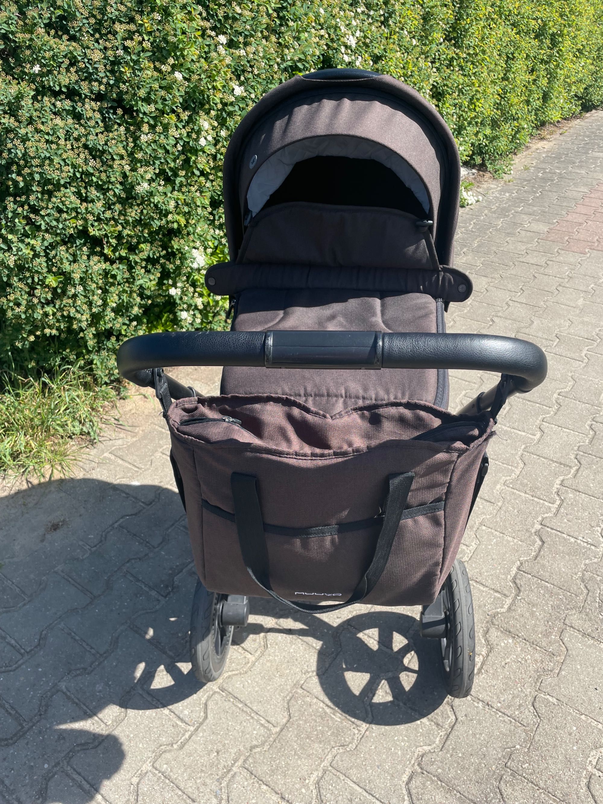 Wózek 2 w 1 gondola i spacerówka muuvo 3.0