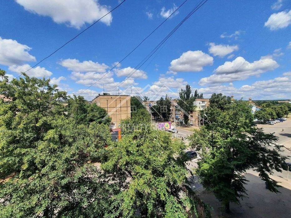 Продаж 2к квартири по вул. Українська