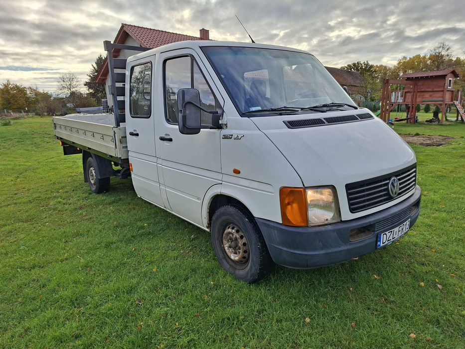 Volkswagen LT35 2.8HDI 7osobowy.