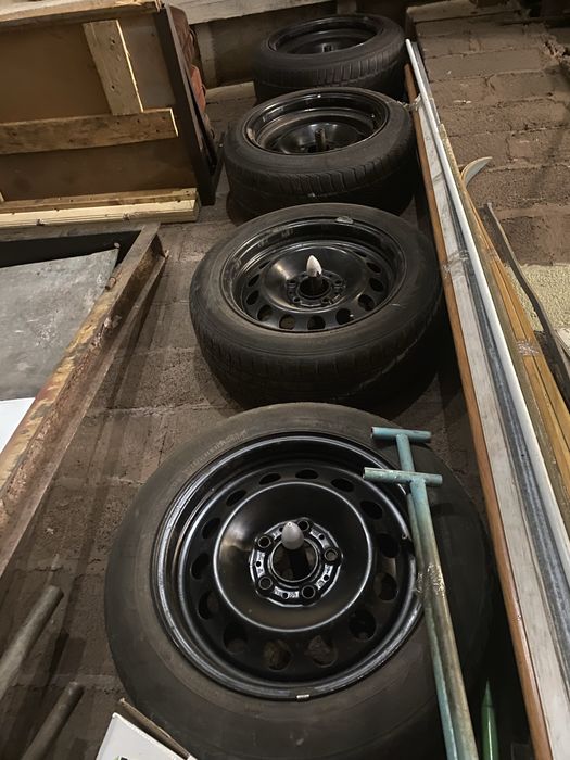 Диски сталеві BMW 5x120/R16(розварки) з резиною