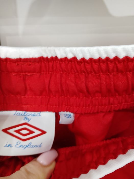 Zestaw sportowy Umbro 158/164 spodenki i bluzka