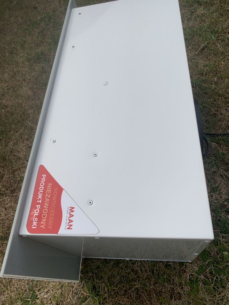 Okap podszawkowy jak nowy 60cm.