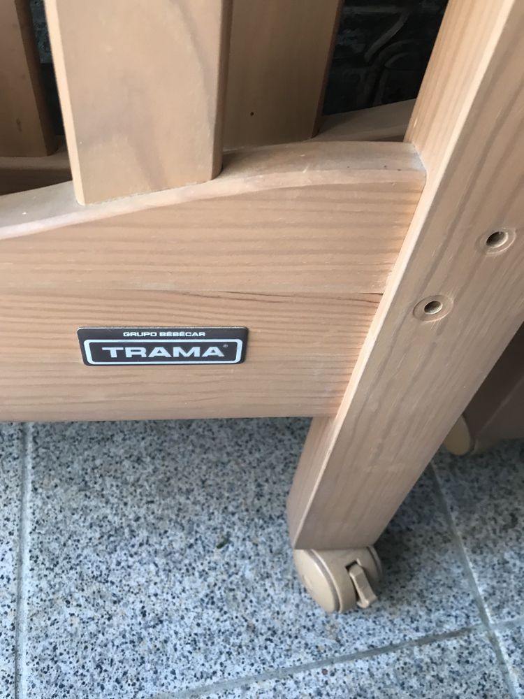 Cama de grades para criança
