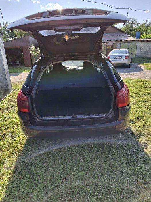 ПродамPeugeot 407 sw