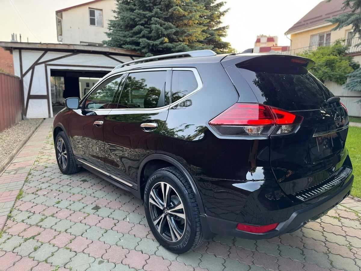 Nissan Rogue II Рестайлінг, 2017