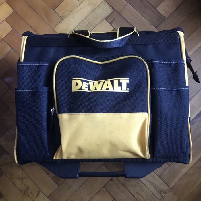 Сумка на колесах DeWalt кейс