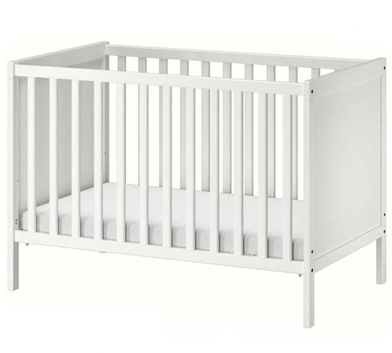 Ikea Sundvik Berço Cama com colchão e resguardo (como novo)