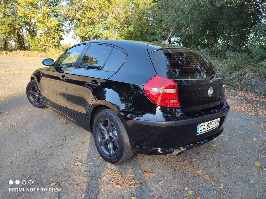Продам BMW-116 автомат