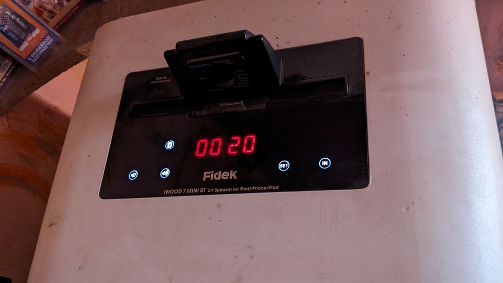 Fidek музична колонка