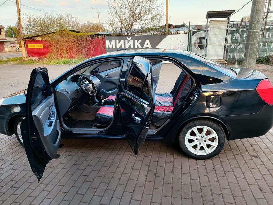 Продам Gelly MK 2008