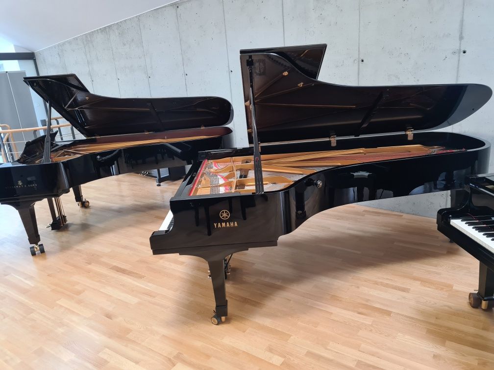 Fortepian fortepiany Yamaha CF koncertowy Pianocentrum