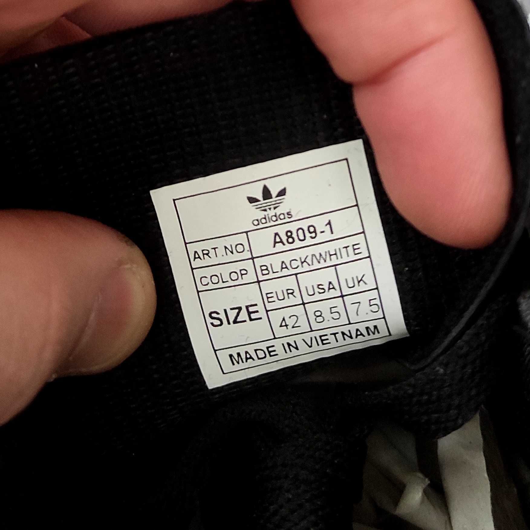 (1958) Чоловічі Кросівки Adidas Retropy чорні шкіряні (41-45) адідас