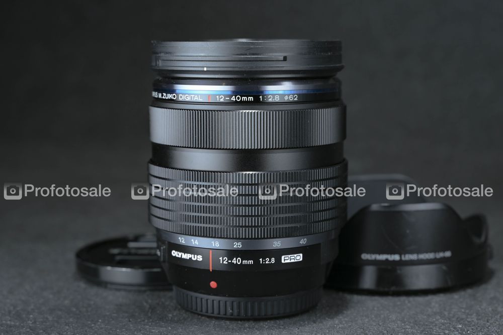 Об'єктив Olympus ED 12-40mm f/2.8 PRO