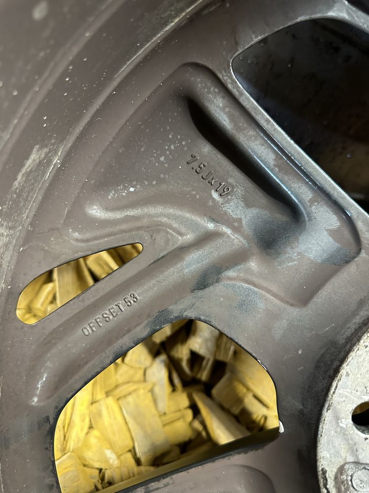 Oryginalne felgi hyundai tuscon 19 cali 5x114,3 kia mazda oem i30 i40