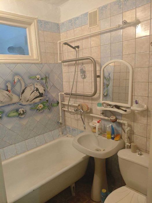 продам 2 к.кв в Кочетке, 4 этаж / 4х этажного дома