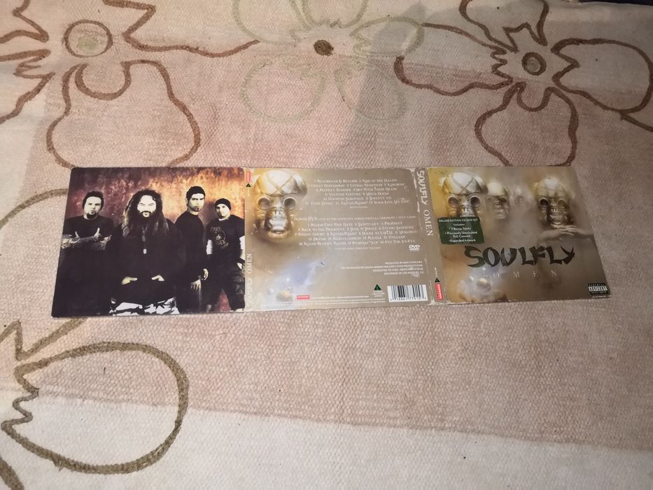 Soulfly Omen_digipack