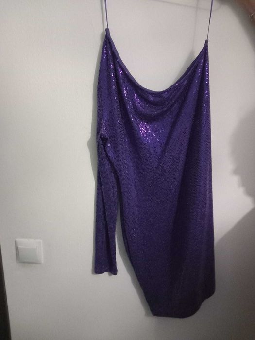 Vestido Roxo festa T. 40-42 Primark