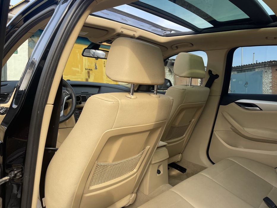 Продам авто BMW x1, 245 к.с., бензин