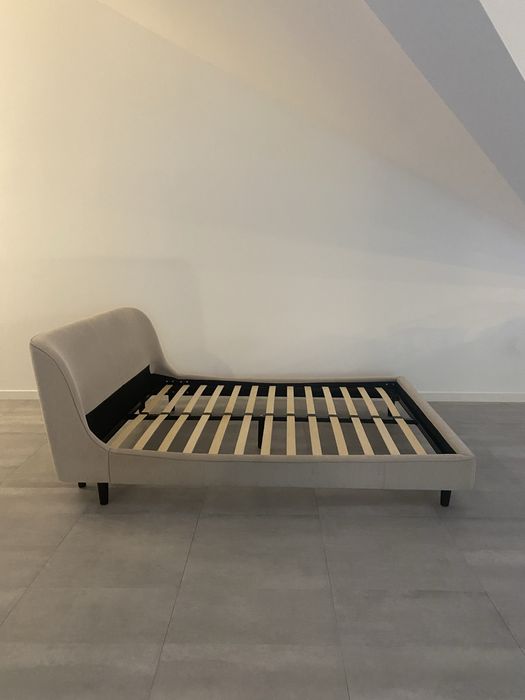 Cama de Casal HEDWIG (160cm) – AREA Store