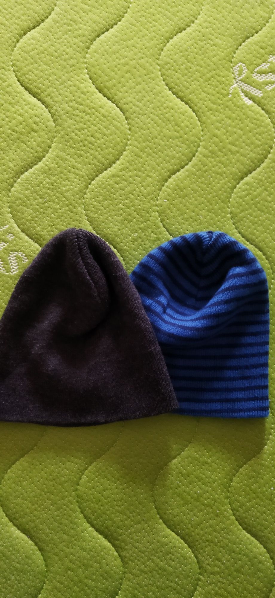 Gorros criança em bom estado