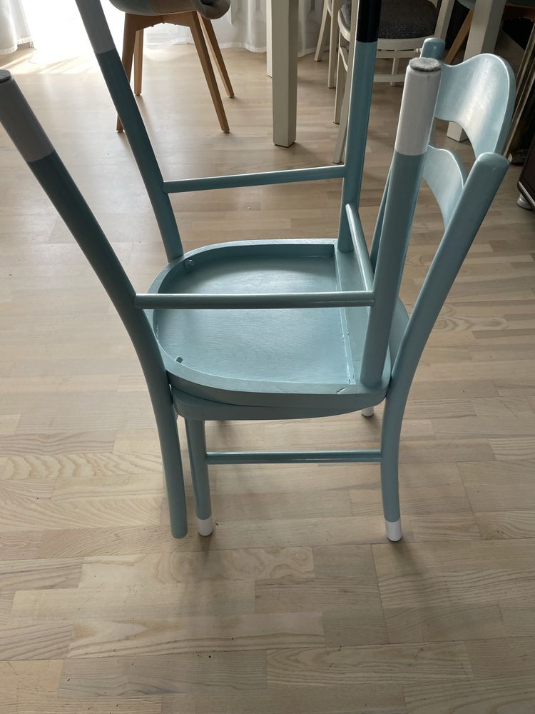 Odnowione krzesła z okresu Prl Radomsko