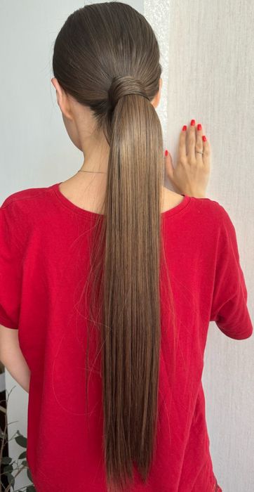 Хвіст темно-русий з рудинкою 55см /штучне пряме волосся/шиньйон