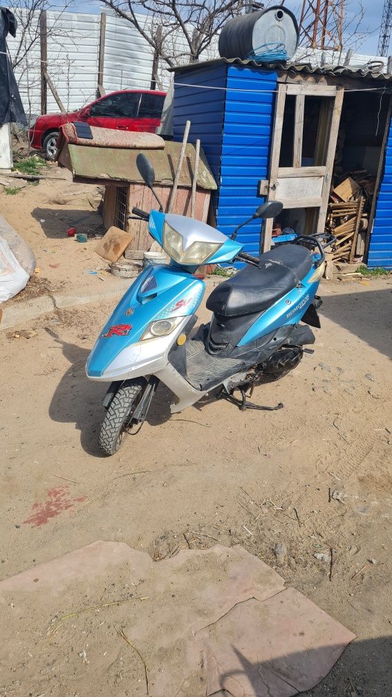 Скутер BDmotor BD50QT-4C.