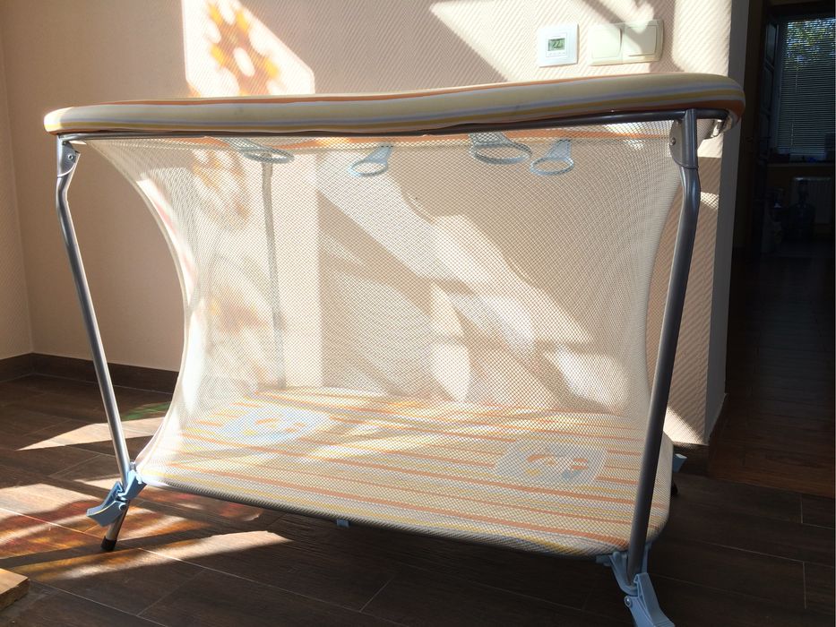 Дитячий манеж (складаний)