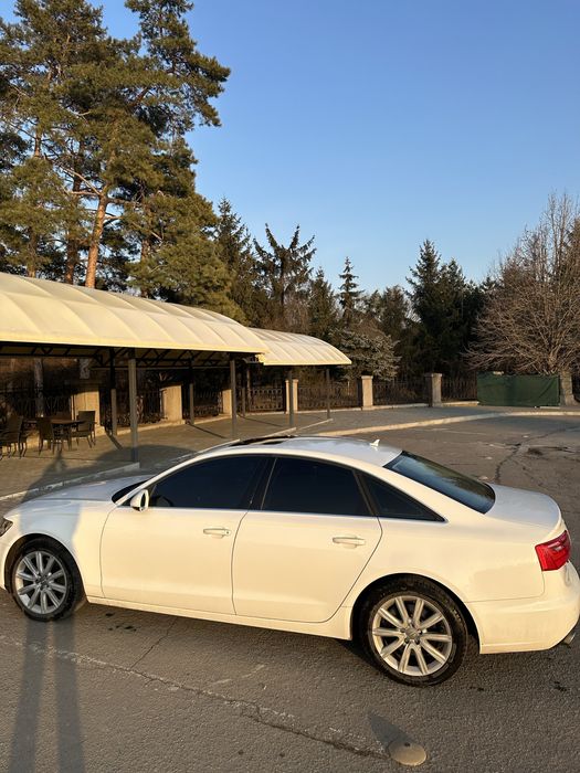 Здамо в аренду автомобіль AUDI A 6