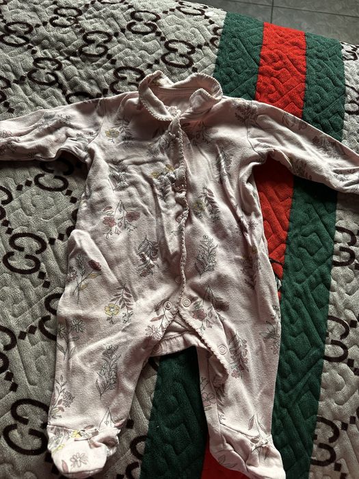 Продам дитячий одяг