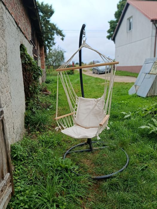 Fotel wiszący ze stelażem