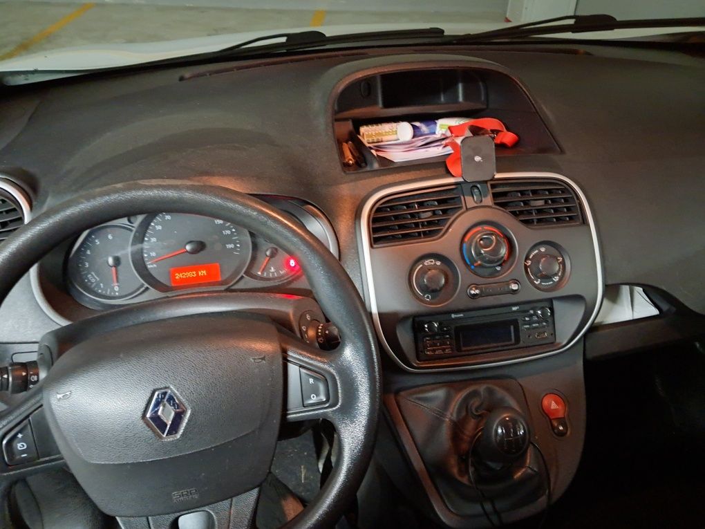Renaul kangoo 1,5 - 90cv - DCI longa, maxi 2017 / 04