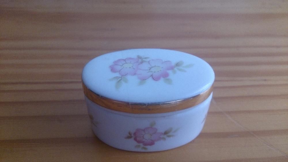 Caixinha em porcelana Limoges Portugal