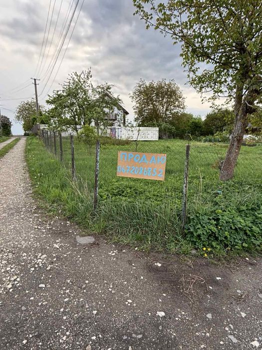 Продається дачна ділянка