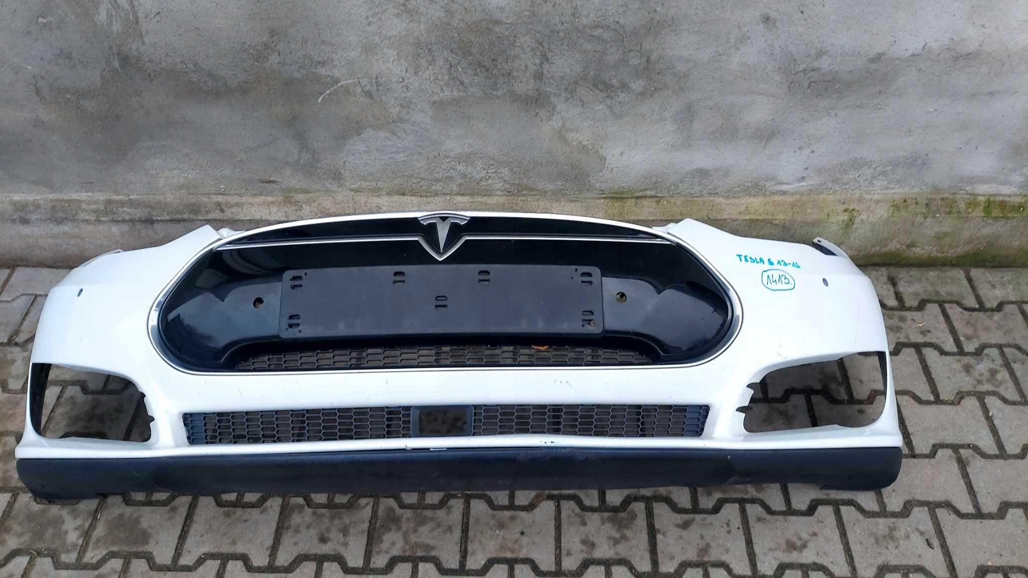 Tesla Model S - бампер передній рест дорест