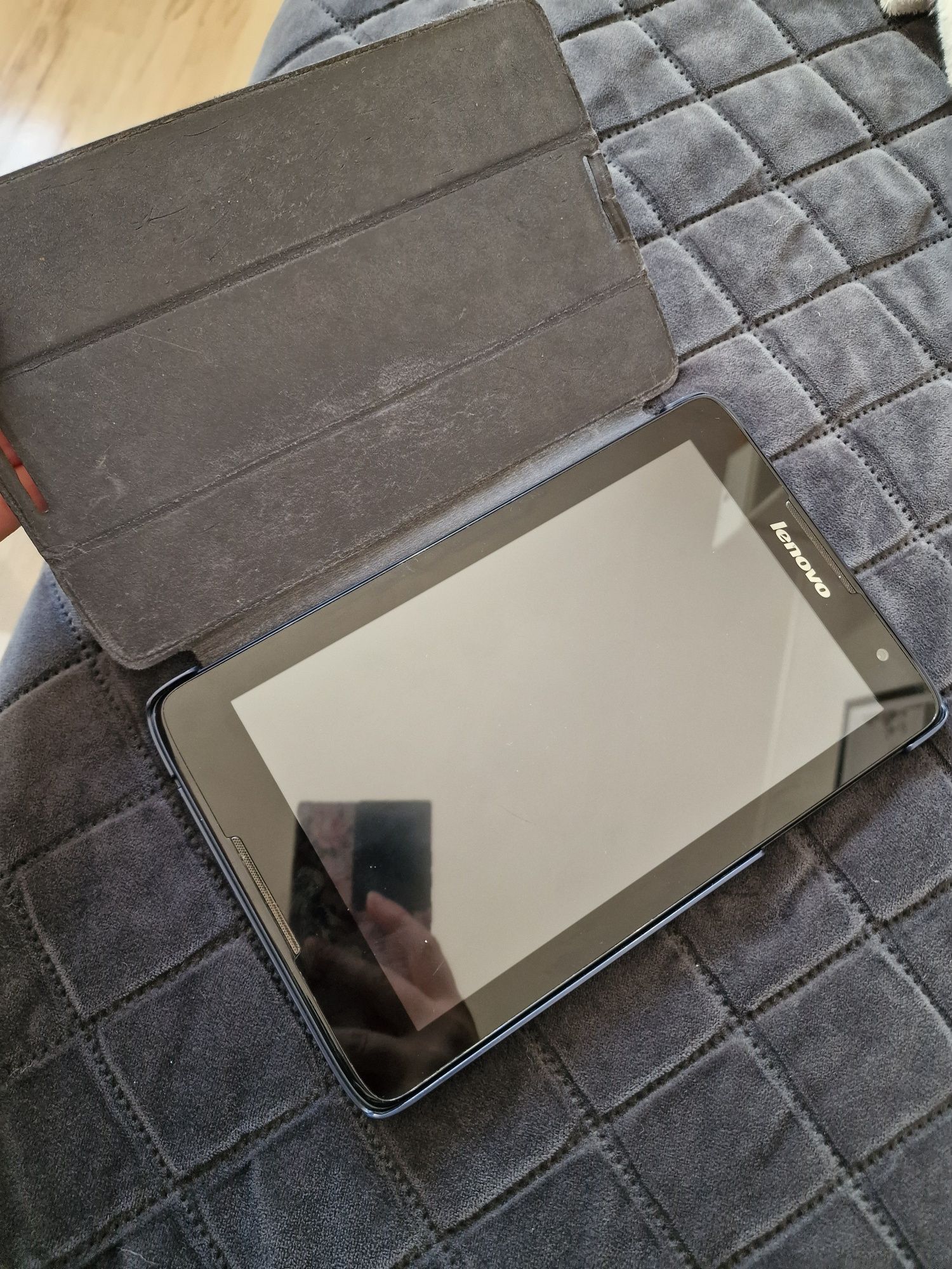 Tablet lenovo TAB A8 A5500-H 15 GB android plus etui