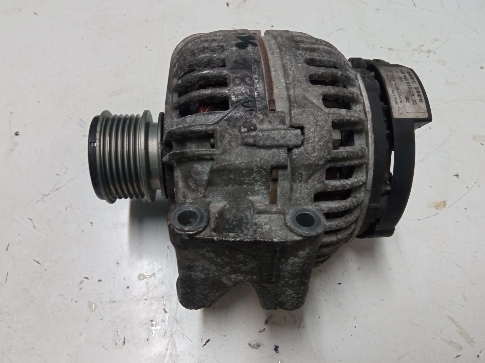 Alternator Audi A4B6 1.8 Turbo