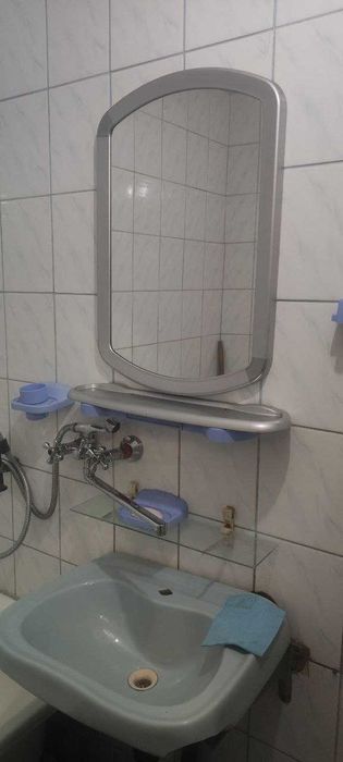 Сдам 2 комнаты в 3-х комнатной квартире