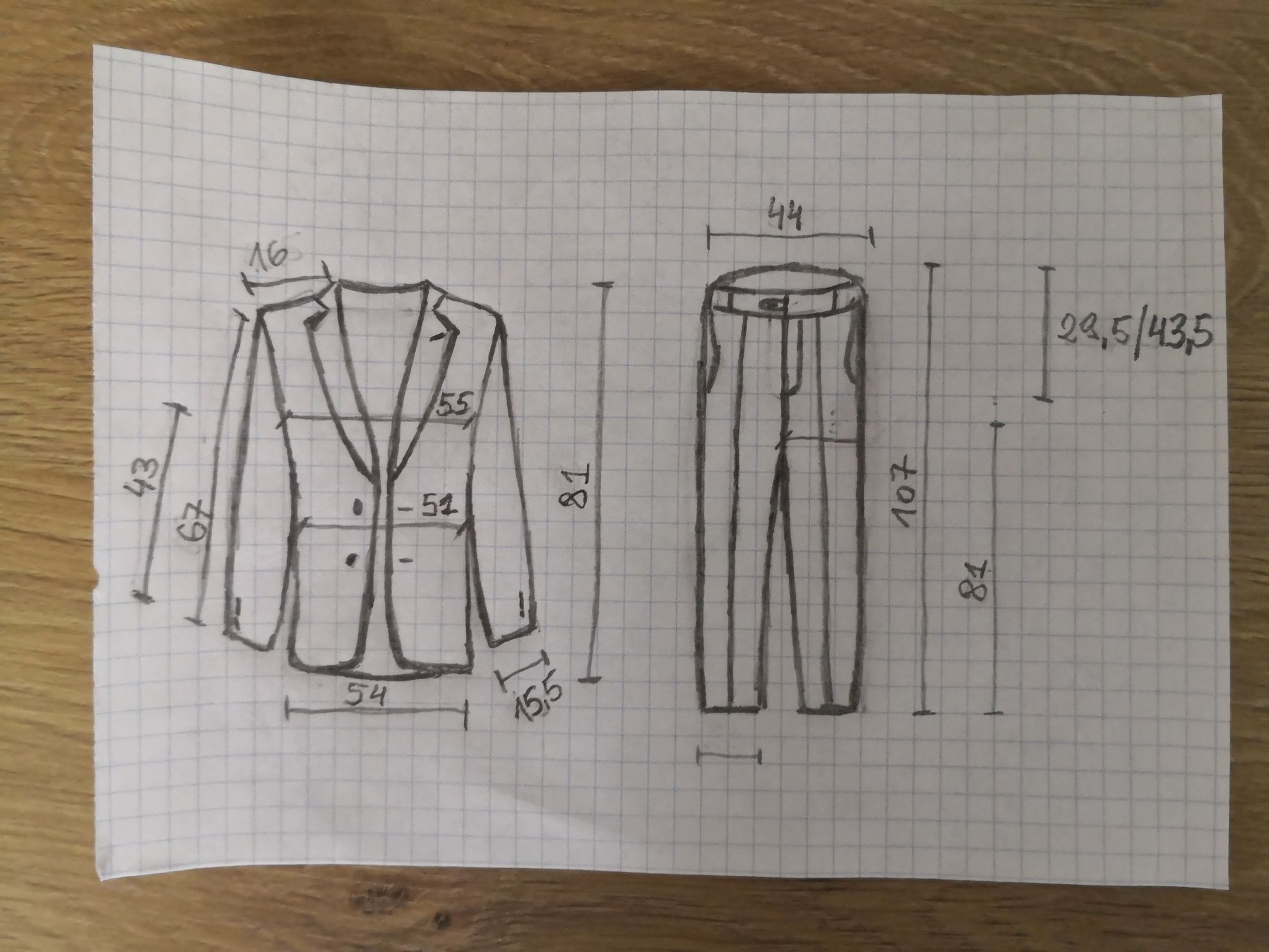 Garnitur MARKS & SPENCER szary 176/102/88 (styl Pawo, VISTULA, BYTOM).